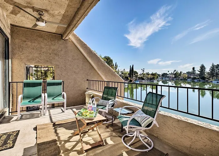 4 Mi To Asu: Lake-view W/ Patio, Pool Access * Tempe
