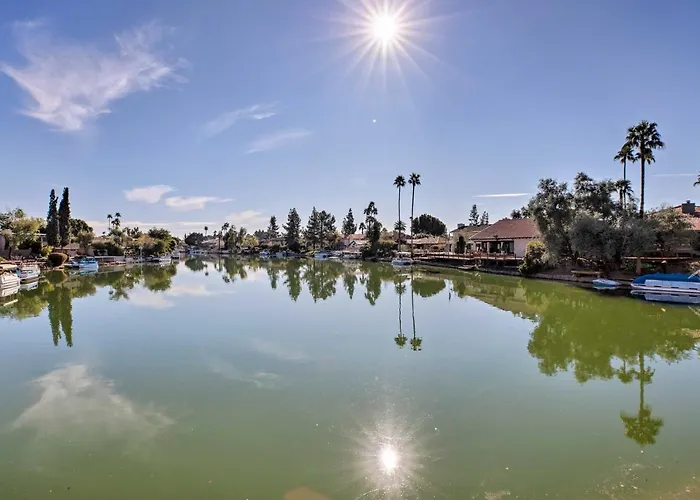 4 Mi To Asu: Lake-view W/ Patio, Pool Access * Tempe